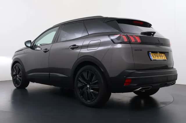 Peugeot 3008 (2023) thumbnail 6