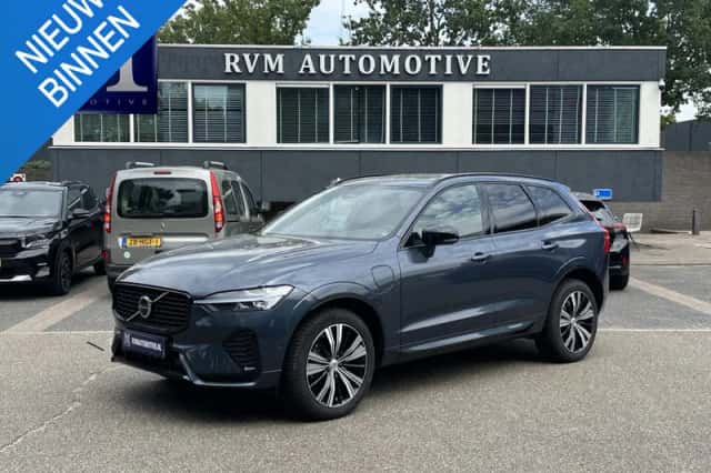 Volvo XC60 (2023) thumbnail 1
