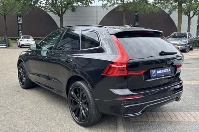 Volvo XC60 (2025) thumbnail 3