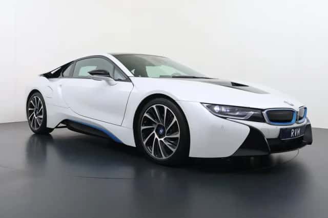 BMW I8 (2015) thumbnail 3