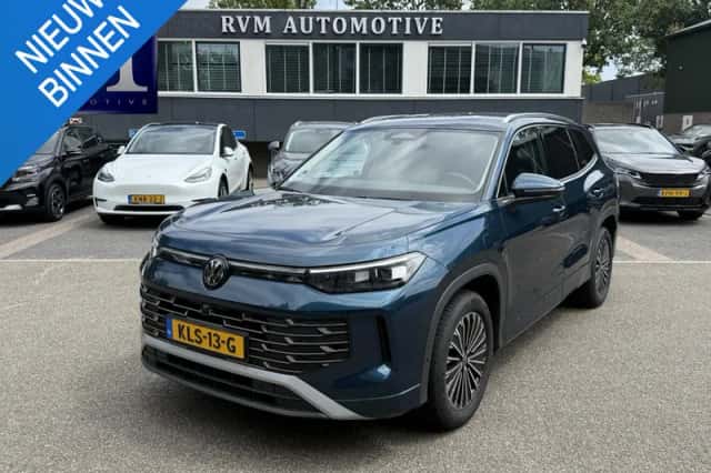 Volkswagen Tayron (2025) thumbnail 1