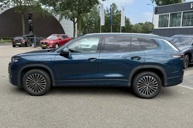 Volkswagen Tayron (2025) thumbnail 6