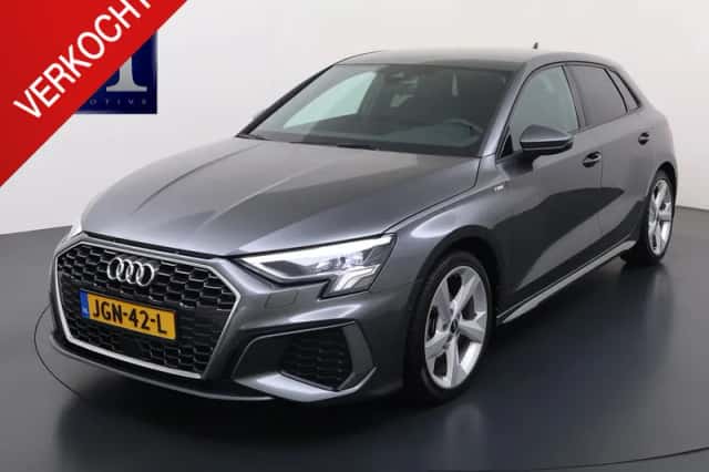 Audi A3 (2024) thumbnail 1