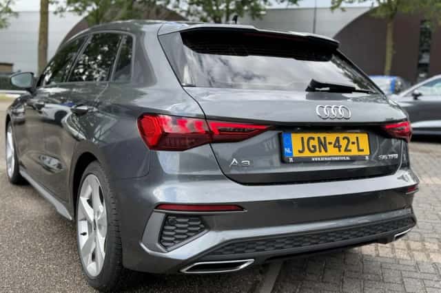 Audi A3 (2024) thumbnail 3