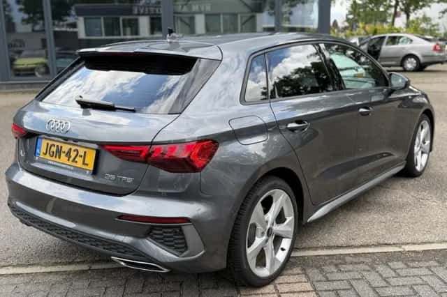 Audi A3 (2024) thumbnail 5