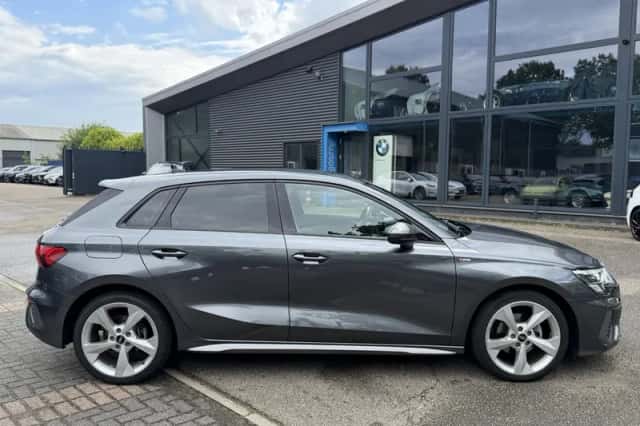 Audi A3 (2024) thumbnail 6
