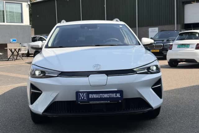 MG MG5 (2024) thumbnail 2