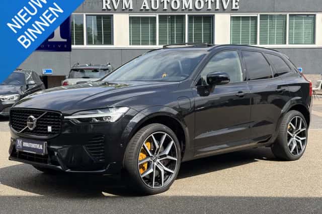 Volvo XC60 (2023) thumbnail 1