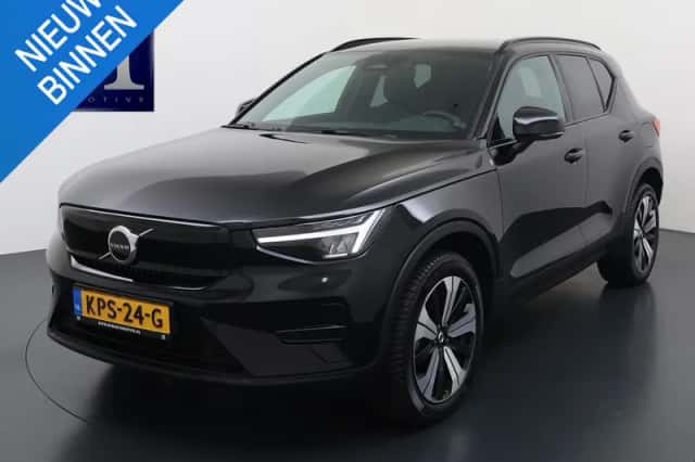 Volvo XC40 (2023) thumbnail 1