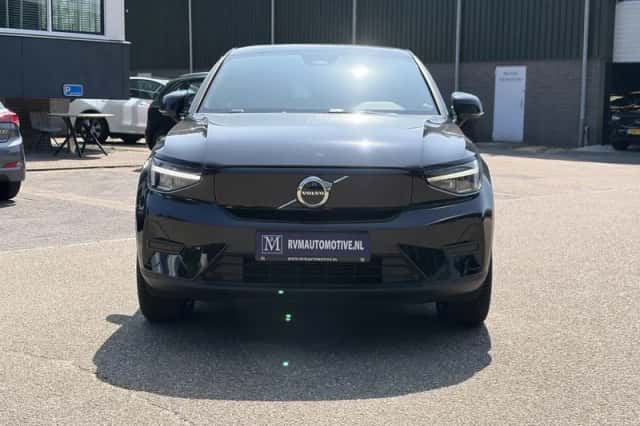 Volvo C40 (2023) thumbnail 2