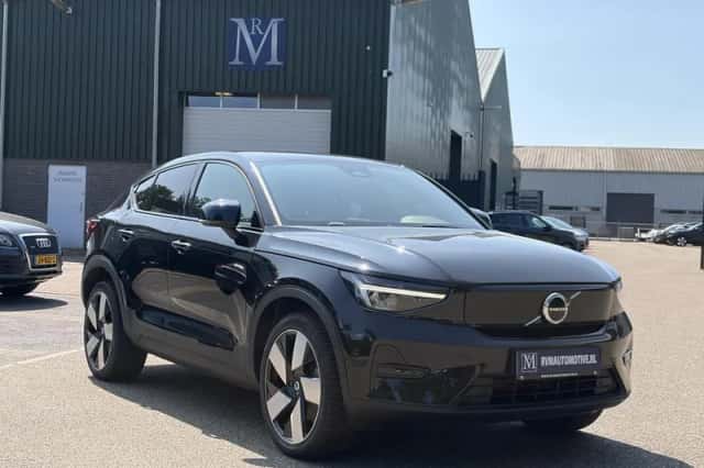 Volvo C40 (2023) thumbnail 3