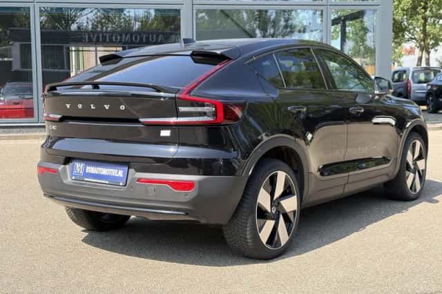 Volvo C40 (2023) thumbnail 4
