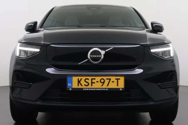 Volvo C40 (2023) thumbnail 4