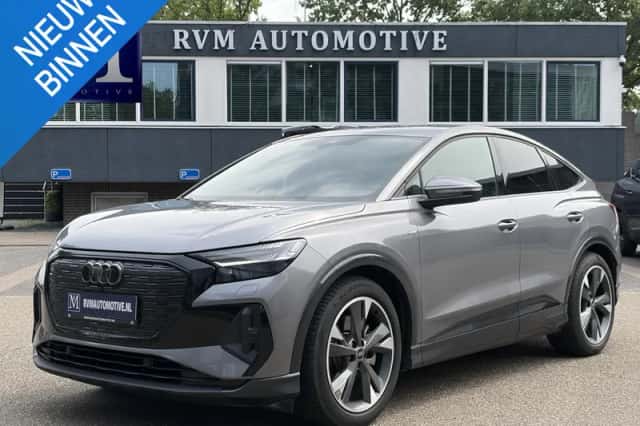 Audi Q4 (2024) thumbnail 1