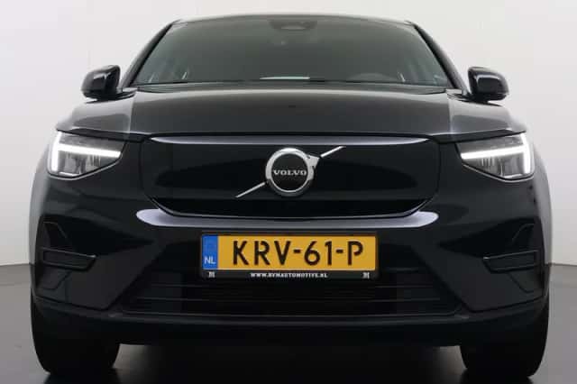 Volvo C40 (2023) thumbnail 4