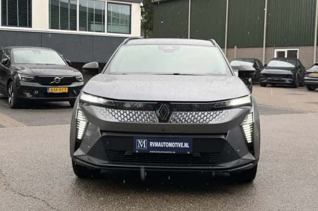 Renault Scénic (2025) thumbnail 2