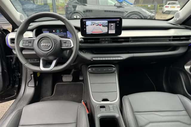 Jeep Avenger (2024) thumbnail 6
