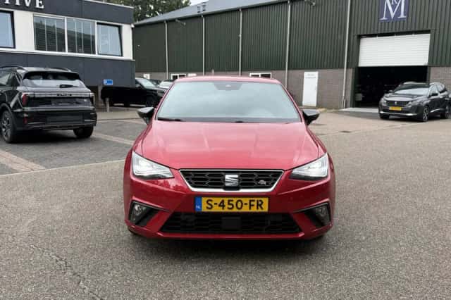 SEAT Ibiza (2023) thumbnail 2