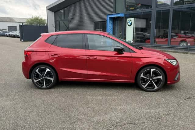 SEAT Ibiza (2023) thumbnail 4