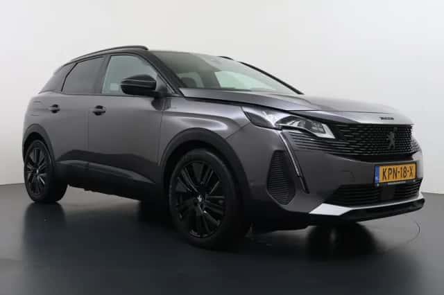Peugeot 3008 (2023) thumbnail 3