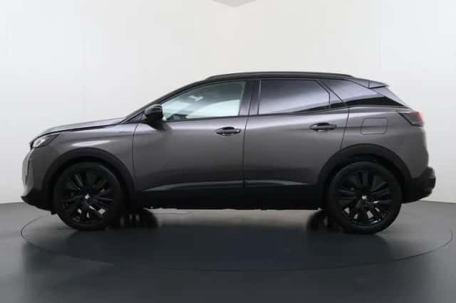 Peugeot 3008 (2023) thumbnail 5
