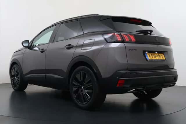 Peugeot 3008 (2023) thumbnail 6