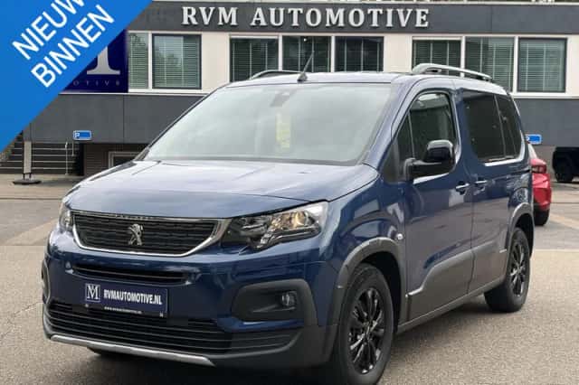 Peugeot E-Rifter (2023) thumbnail 1