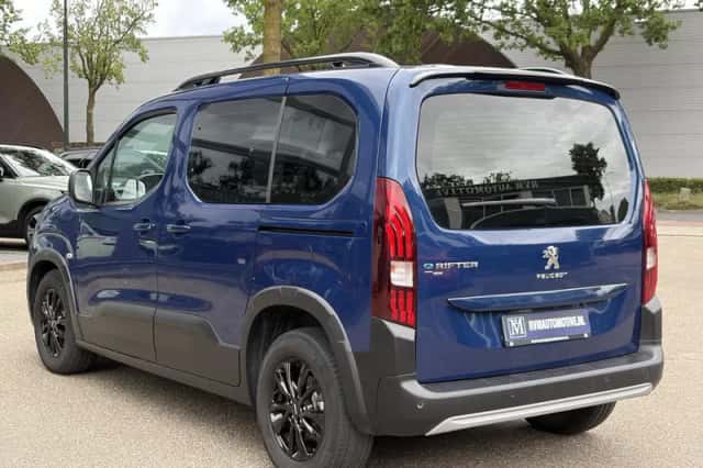 Peugeot E-Rifter (2023) thumbnail 5