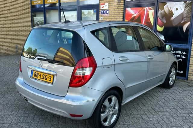 Mercedes-Benz A-Klasse (2010) thumbnail 4