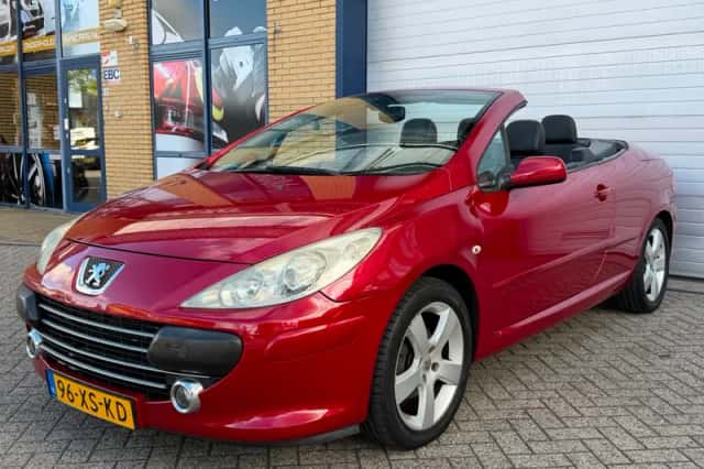 Peugeot 307 CC (2007) thumbnail 2