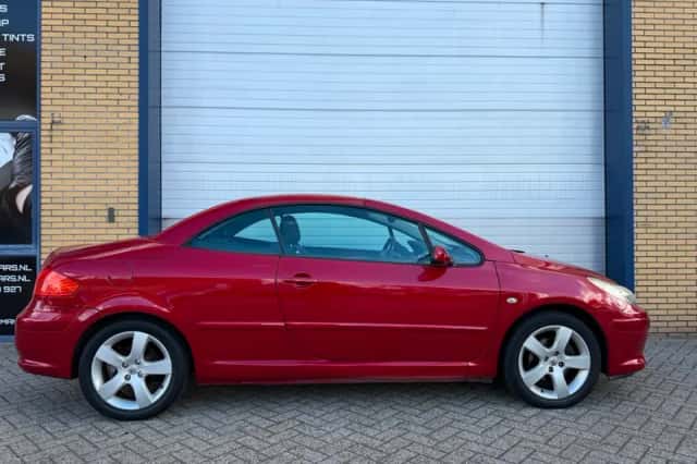 Peugeot 307 CC (2007) thumbnail 6