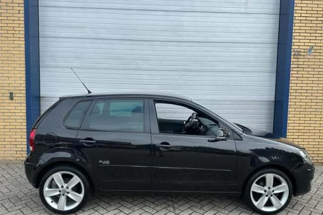 Volkswagen Polo (2008) thumbnail 6