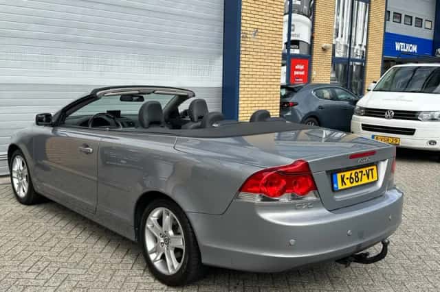 Volvo C70 (2007) thumbnail 3