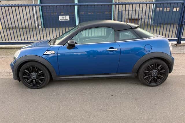 MINI Coupé (2011) thumbnail 3
