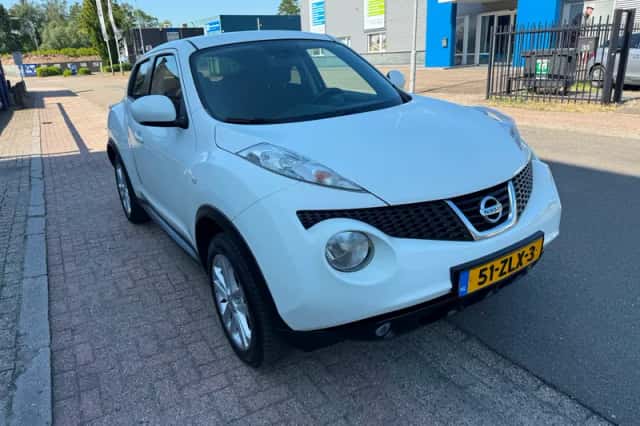 Nissan Juke (2013) thumbnail 6