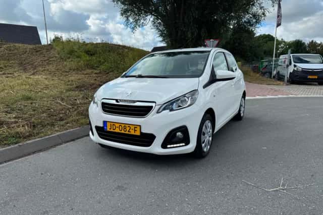 Peugeot 108 (2016) thumbnail 1
