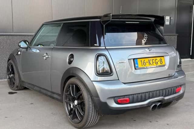 MINI John Cooper Works (2009) thumbnail 3