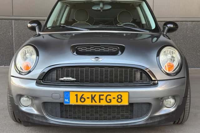 MINI John Cooper Works (2009) thumbnail 4