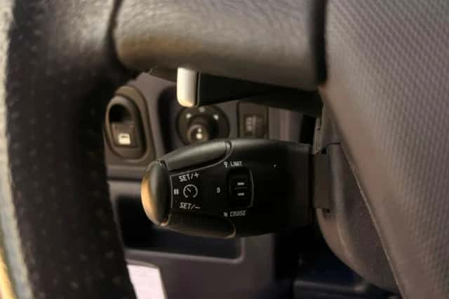 Peugeot 1007 (2008) thumbnail 5