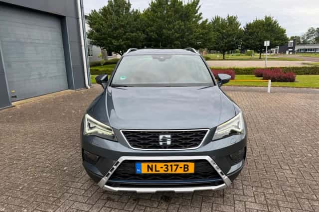 SEAT Ateca (2017) thumbnail 2