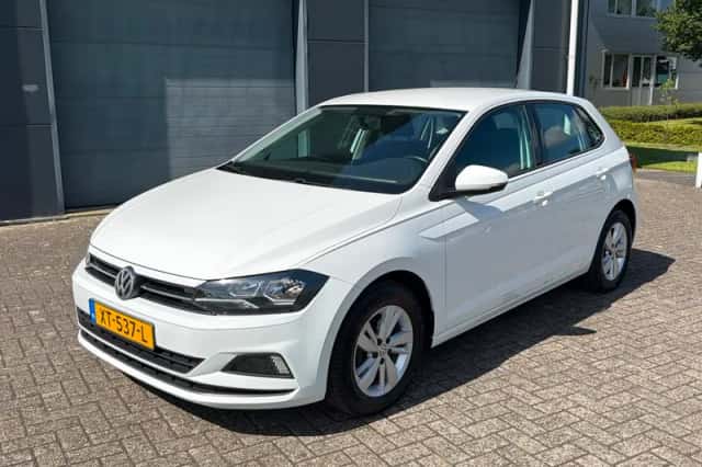 Volkswagen Polo (2018) thumbnail 1
