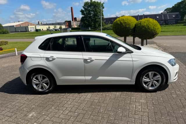 Volkswagen Polo (2018) thumbnail 5
