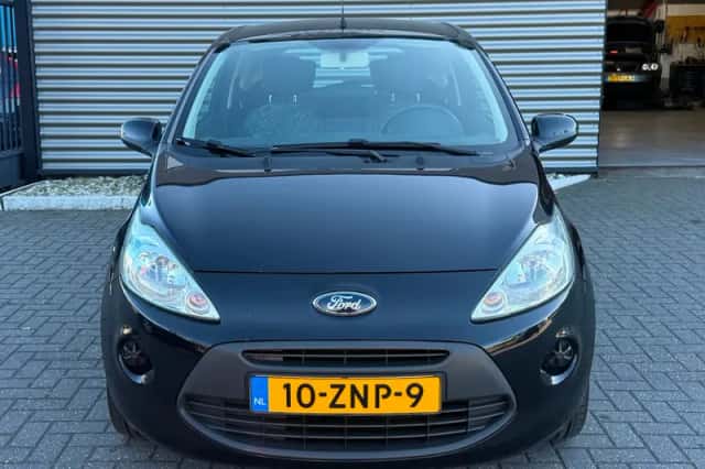 Ford Ka (2013) thumbnail 2
