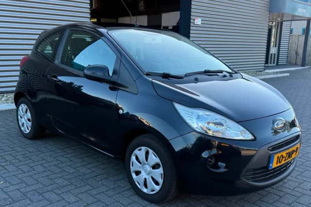 Ford Ka (2013) thumbnail 3