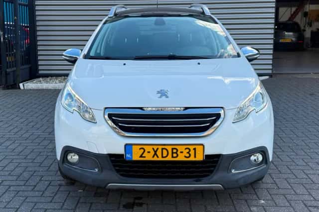 Peugeot 2008 (2014) thumbnail 2