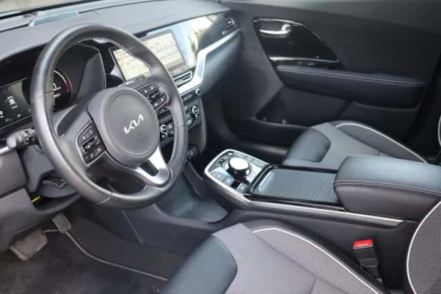 Kia Niro EV (2022) thumbnail 3