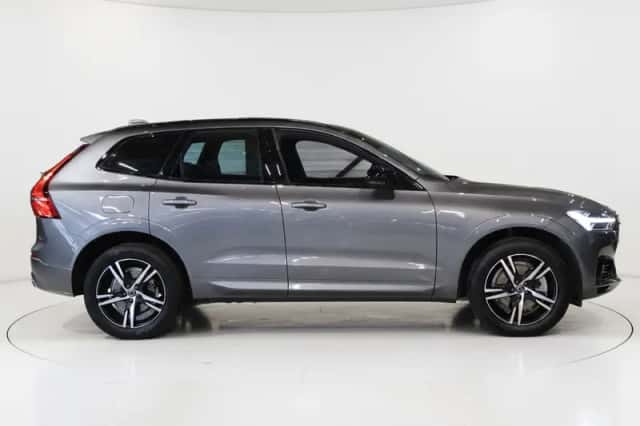 Volvo XC60 (2021) thumbnail 2
