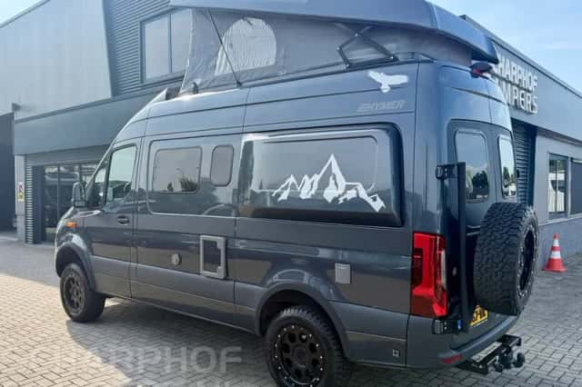 Hymer Grand Canyon (2020) thumbnail 2
