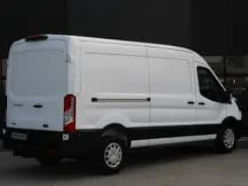 Ford Transit (2023) thumbnail 3