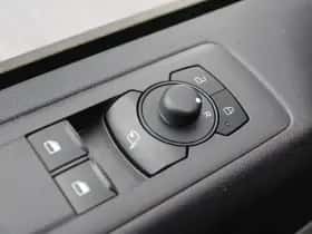 Ford Transit Custom (2023) thumbnail 17